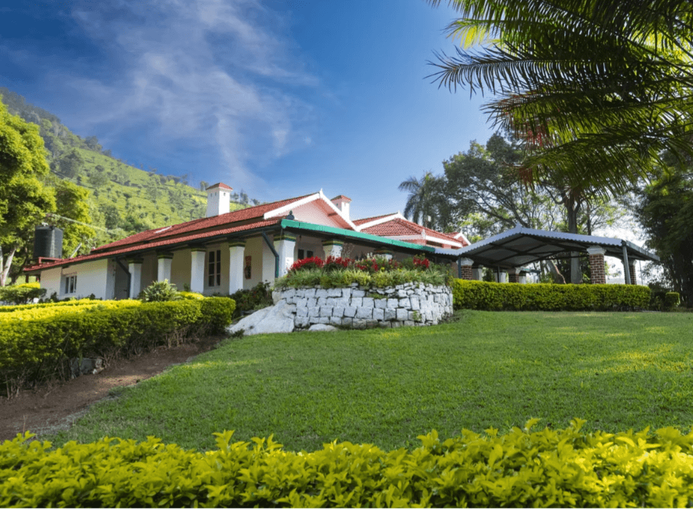 The Colonial Crown image 10