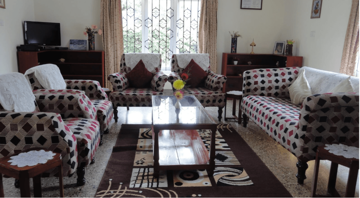 The Royal Reverie image 3