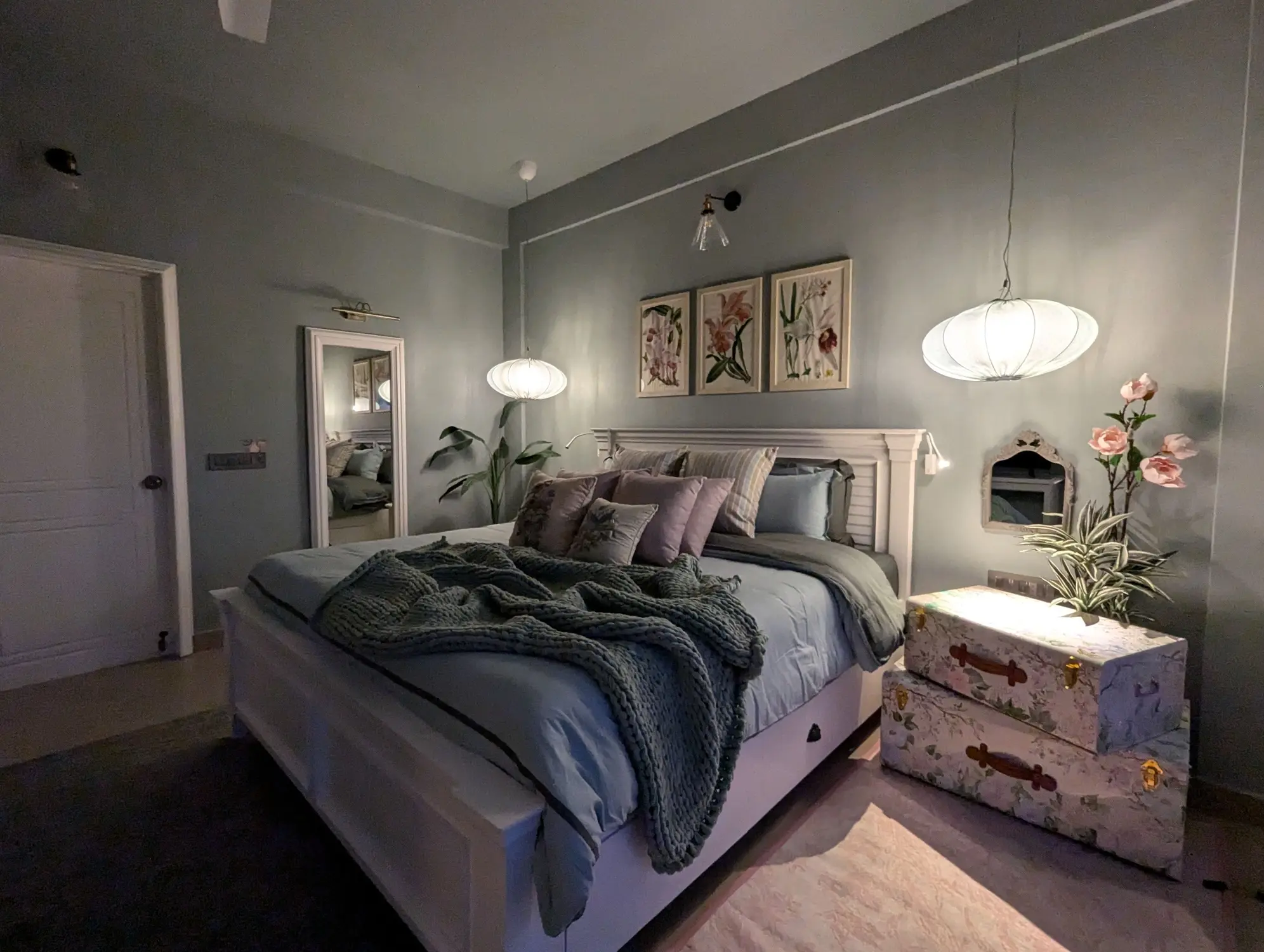 The Scarlet Horizon image 19