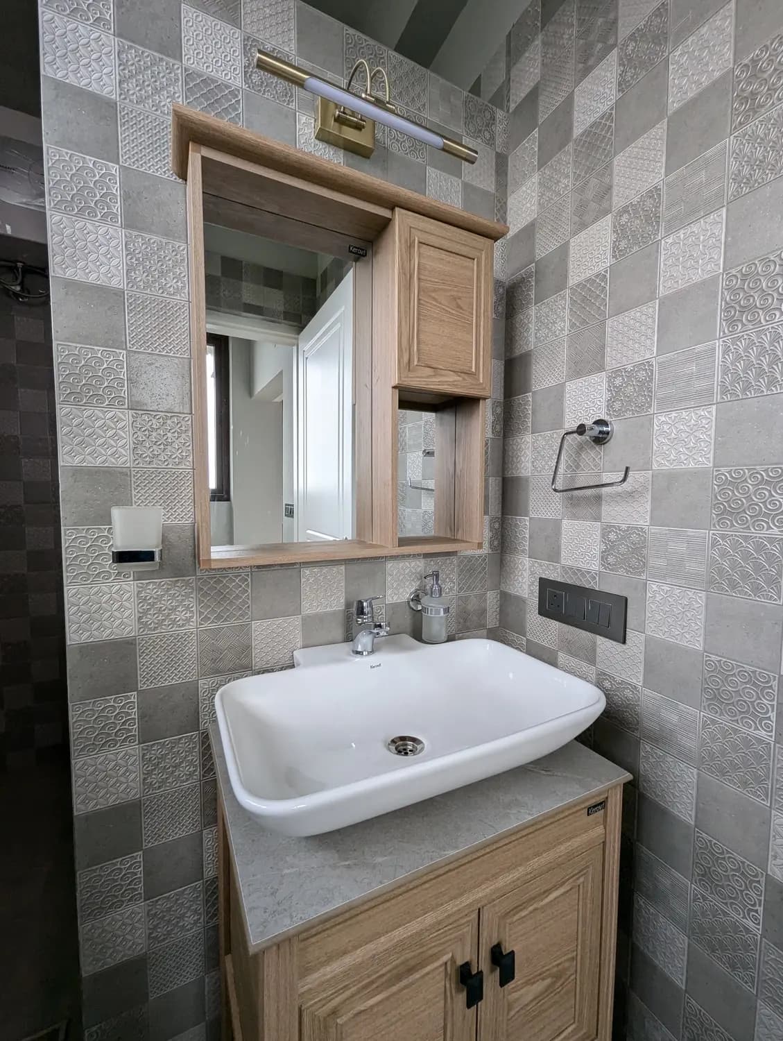 The Scarlet Horizon image 20