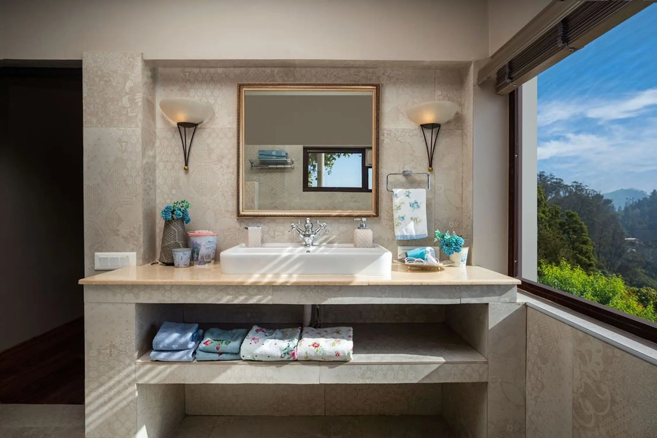 The Valley Muse image 30